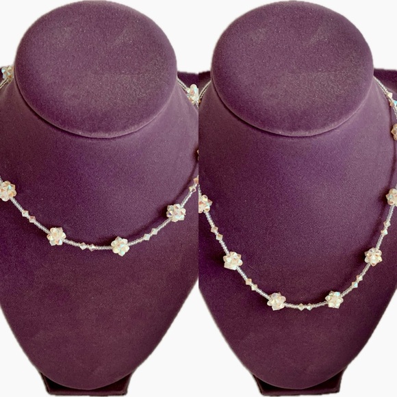 NWOT Elegant Floral Iridescent Crystal Necklace and Earring Set Jewelry Asian - Picture 4 of 14